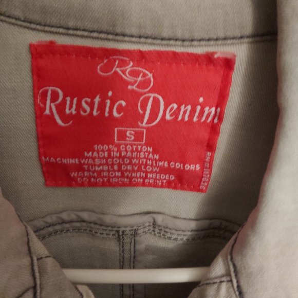 NWOT Grey Washed Crop Jean Jacket SZ S - Picture 3 of 7